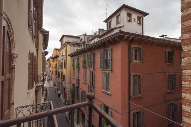 Apartament Deluxe Quattro Spade Verona Luaran gambar