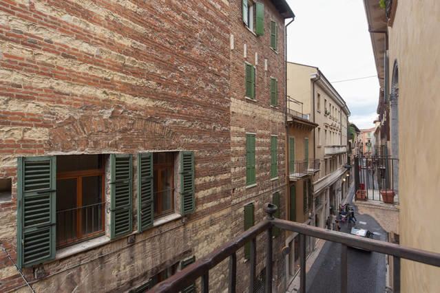 Apartament Deluxe Quattro Spade Verona Luaran gambar